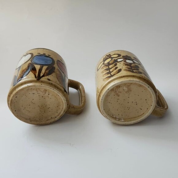 Hand-Painted Ceramic Mugs Set Of 2 With Floral Design Speckled Beige - Picture 3 of 9